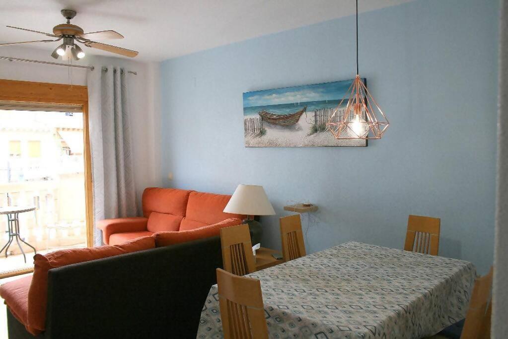 Beachside Apartment In The Centre Of El Campello Bagian luar foto