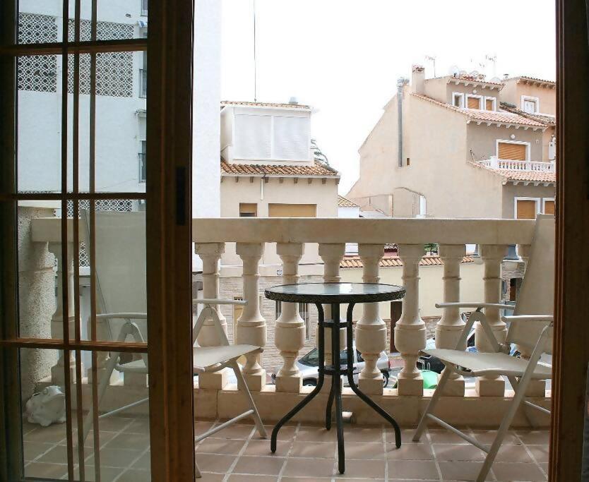 Beachside Apartment In The Centre Of El Campello Bagian luar foto